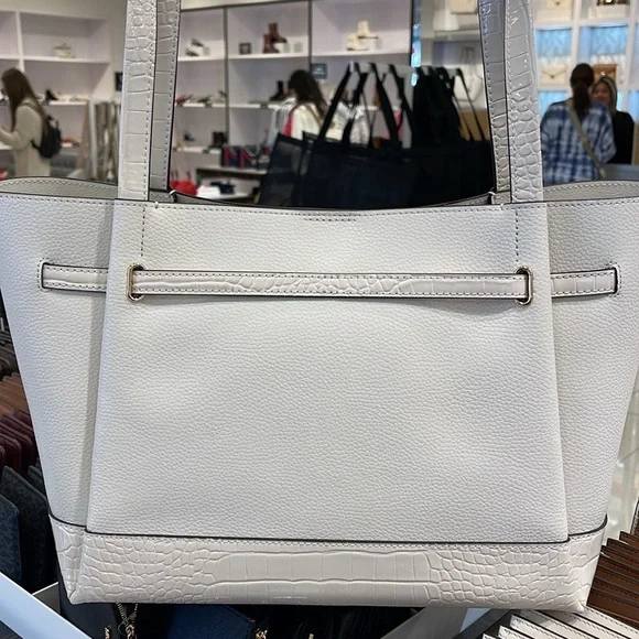 MICHAEL KORSReed Large Leather Belted Satchel Shoulder Tote Handbag Light Crea